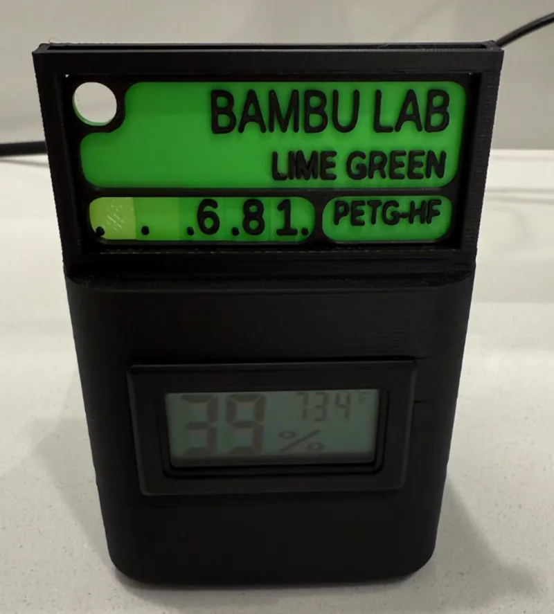 Drybox with Filament Card Plaque