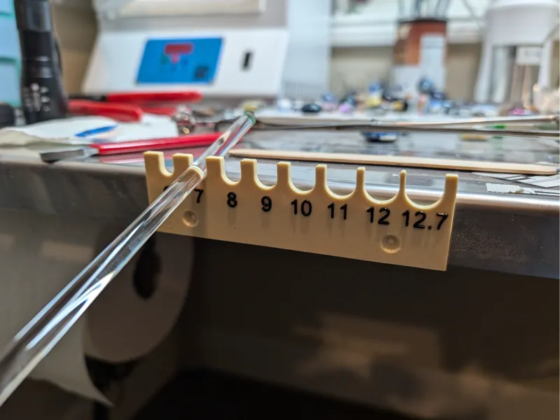 Glass rod sizer