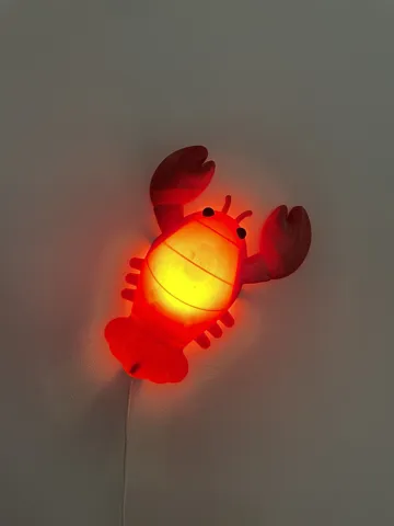 Accesorio de iluminación decorativa: Lobster Lamp - IKEA Blavingad lamp — vista de referencia 3