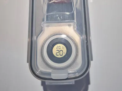 Hygrometer holder for YOOPAI Box