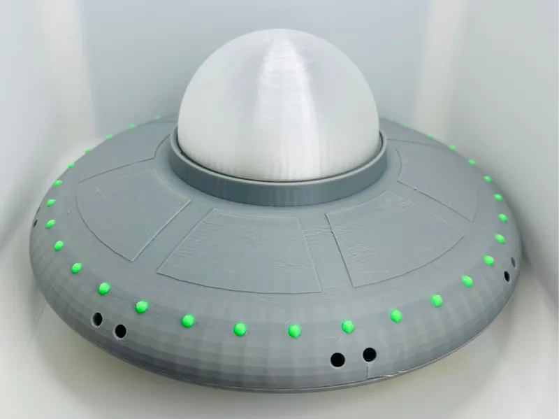 UFO Flying Saucer with Removable Top