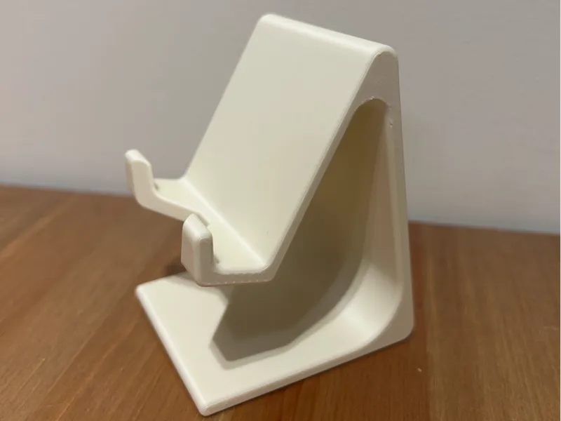 Minimal Chamfered Phone Stand
