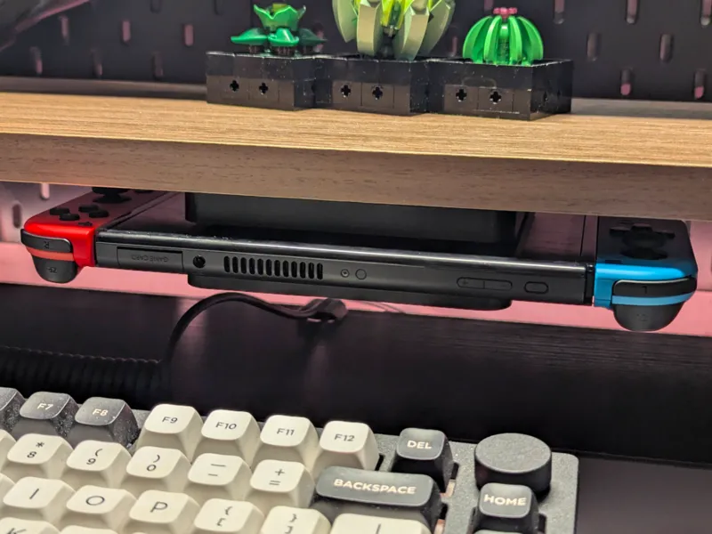 Nintendo Switch shelf dock