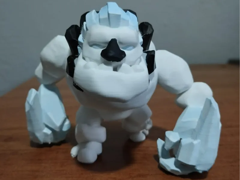 Golem de Gelo - Clash Royale