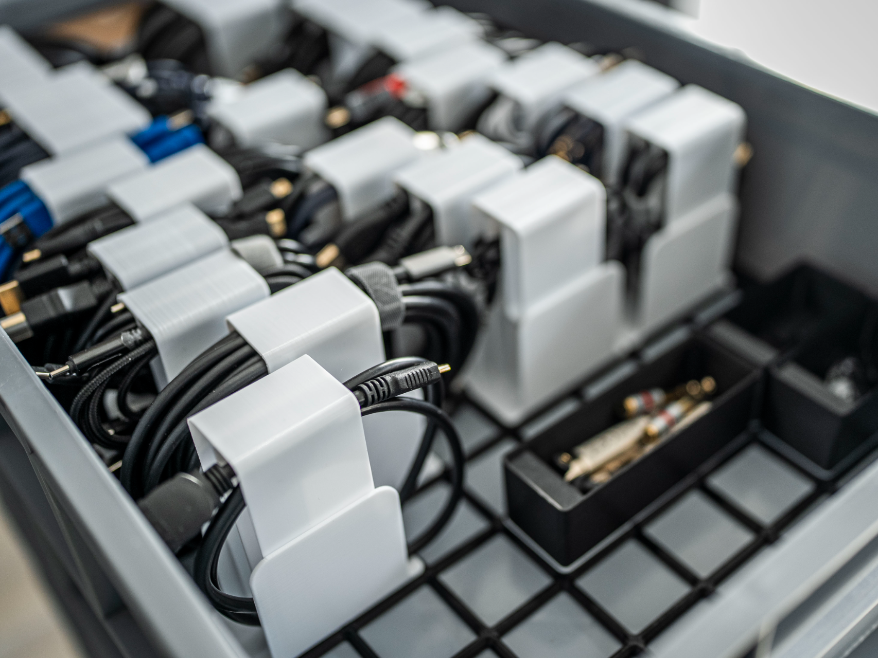 Vertical Gridfinity Cable Holders