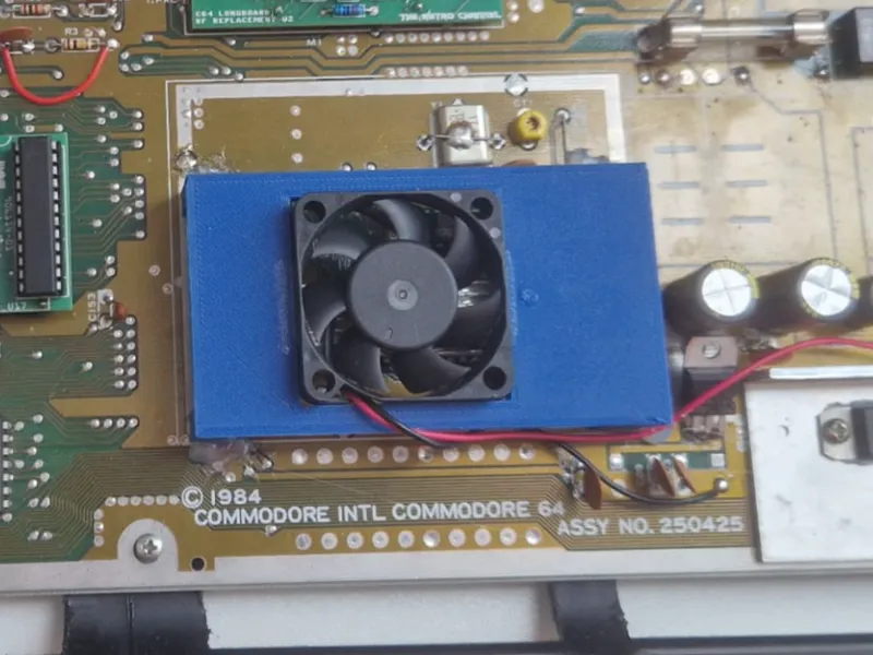 Commodore 64 VIC chip fan mount