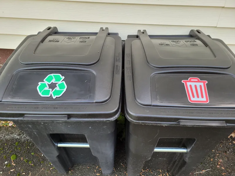 Trash and Recycle Icon Signs