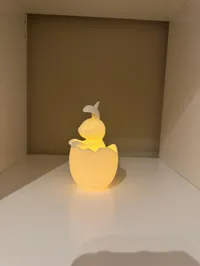 Veilleuse LED lapin dans un œuf — photo 4