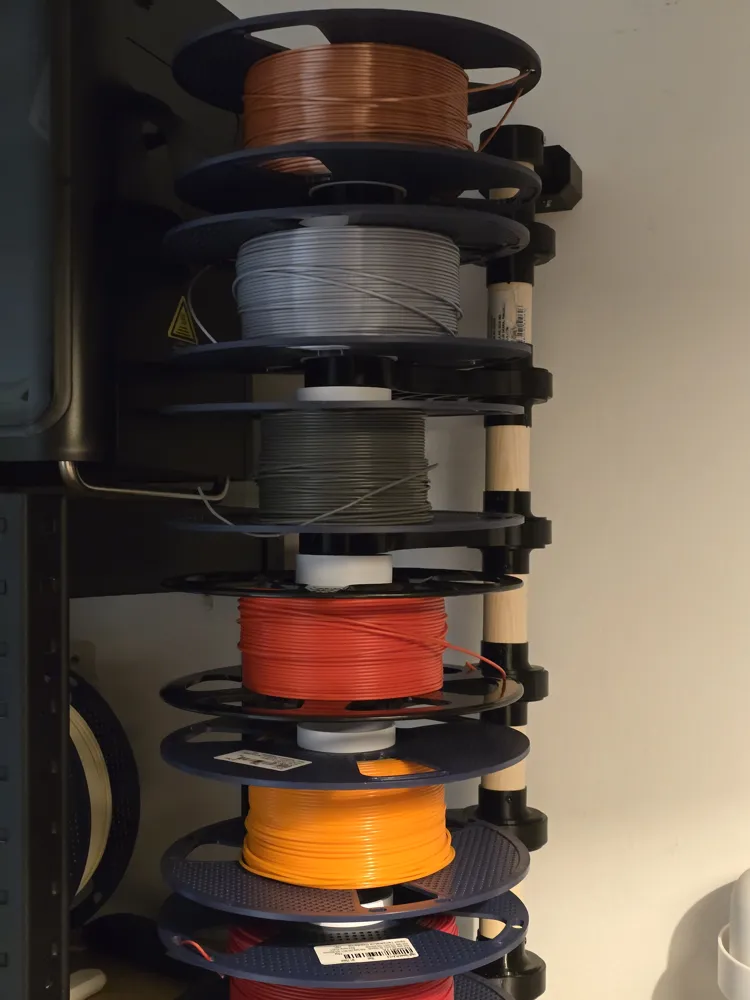 Vertical spool holder, up to18 rolls of filament - Free 3D Print Model ...
