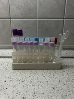 Portoir pour tubes à essai — photo 1