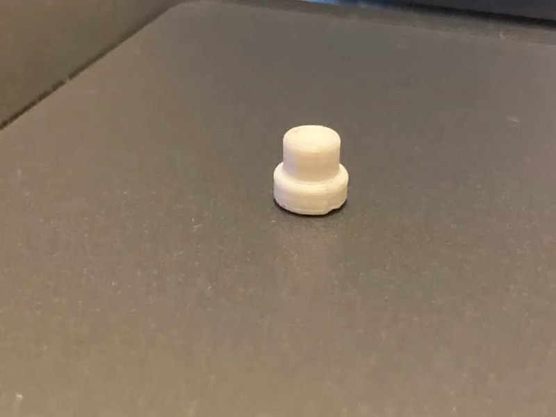 Single AMS dustproof cap.