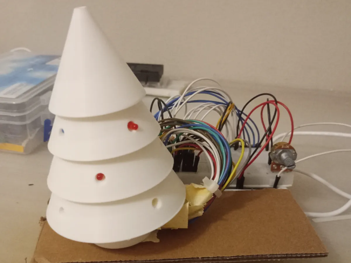 Christmas tree with LEDs controlled by Arduino by Deka MakerWorld ...