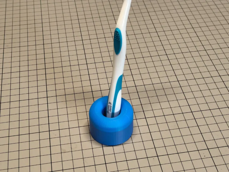 Minimalistic Toothbrush Holder