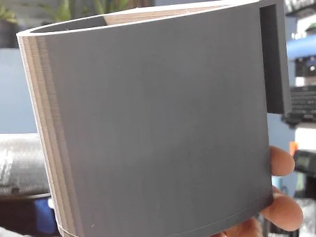 Add-on to put your trash in the Recycle Desk bin