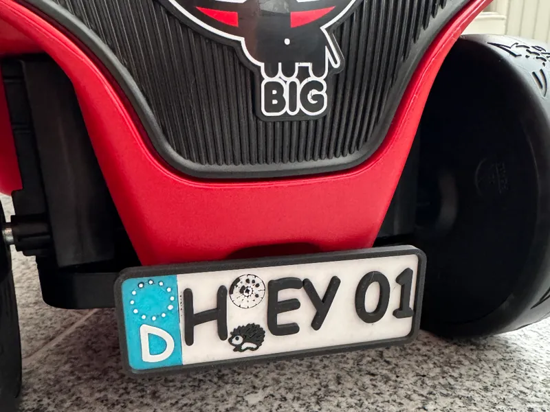 BIG Bobby Car Plate Holder