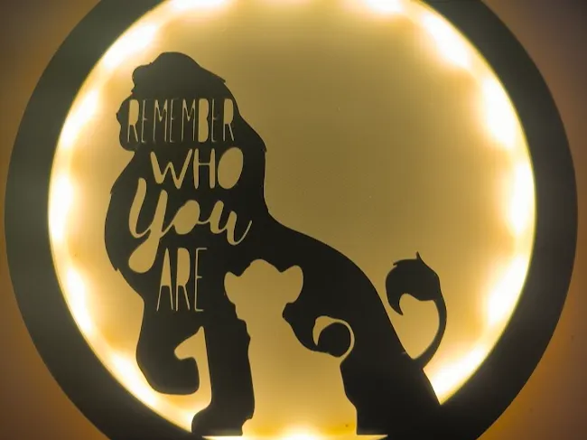 silhouette lamp Simba Disney king of lion löwe