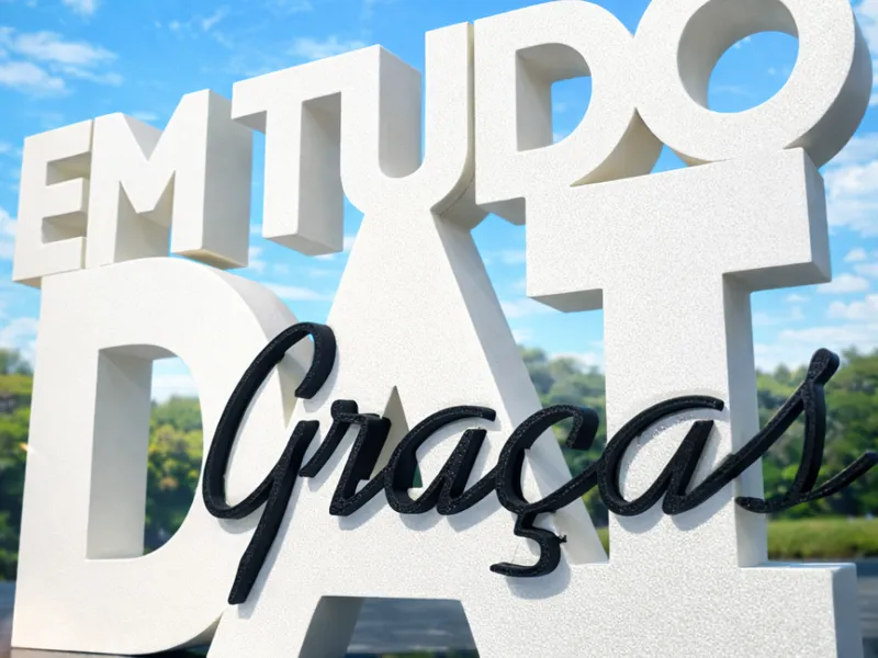 EM TUDO DAI GRAÇAS — Decoração 3D