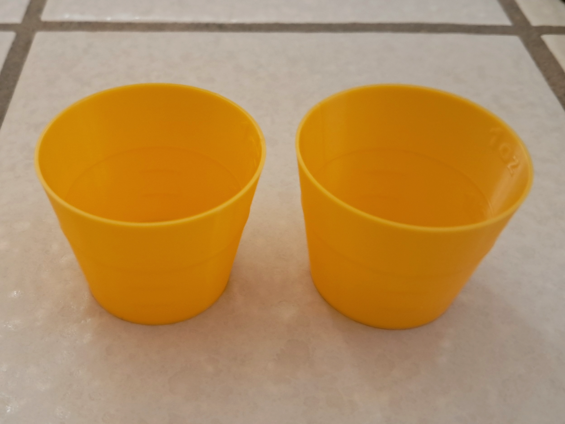 Measure Cups: 1 oz, ½ oz