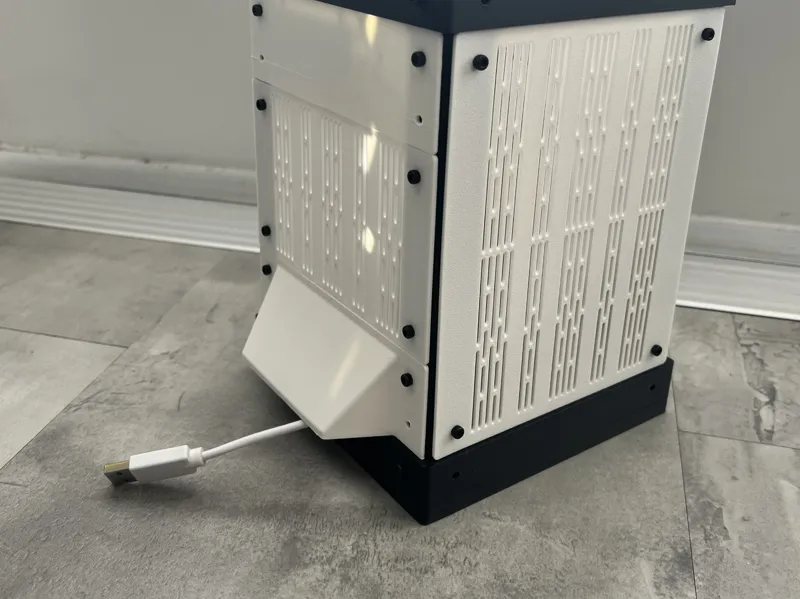 1U Microlab Cable Chute Panel