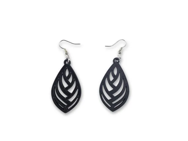 Leaf Drop Earrings – Lightweight Nature Style