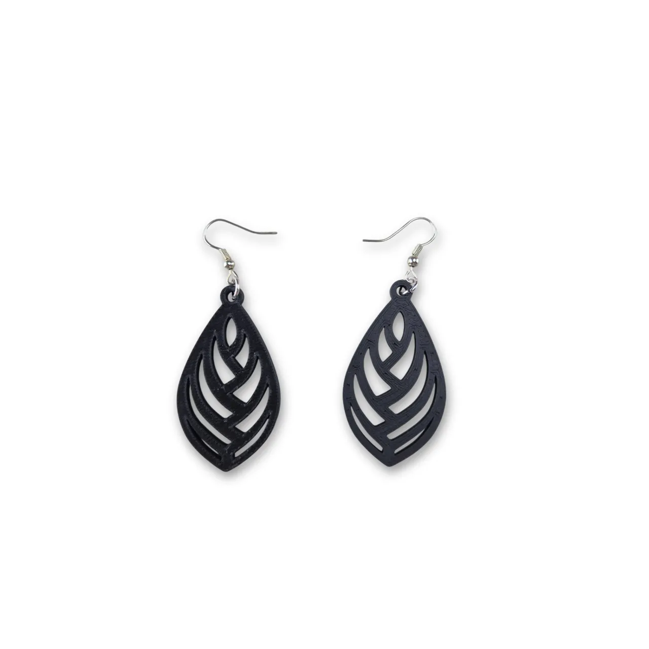 Leaf Drop Earrings – Lightweight Nature Style view 2