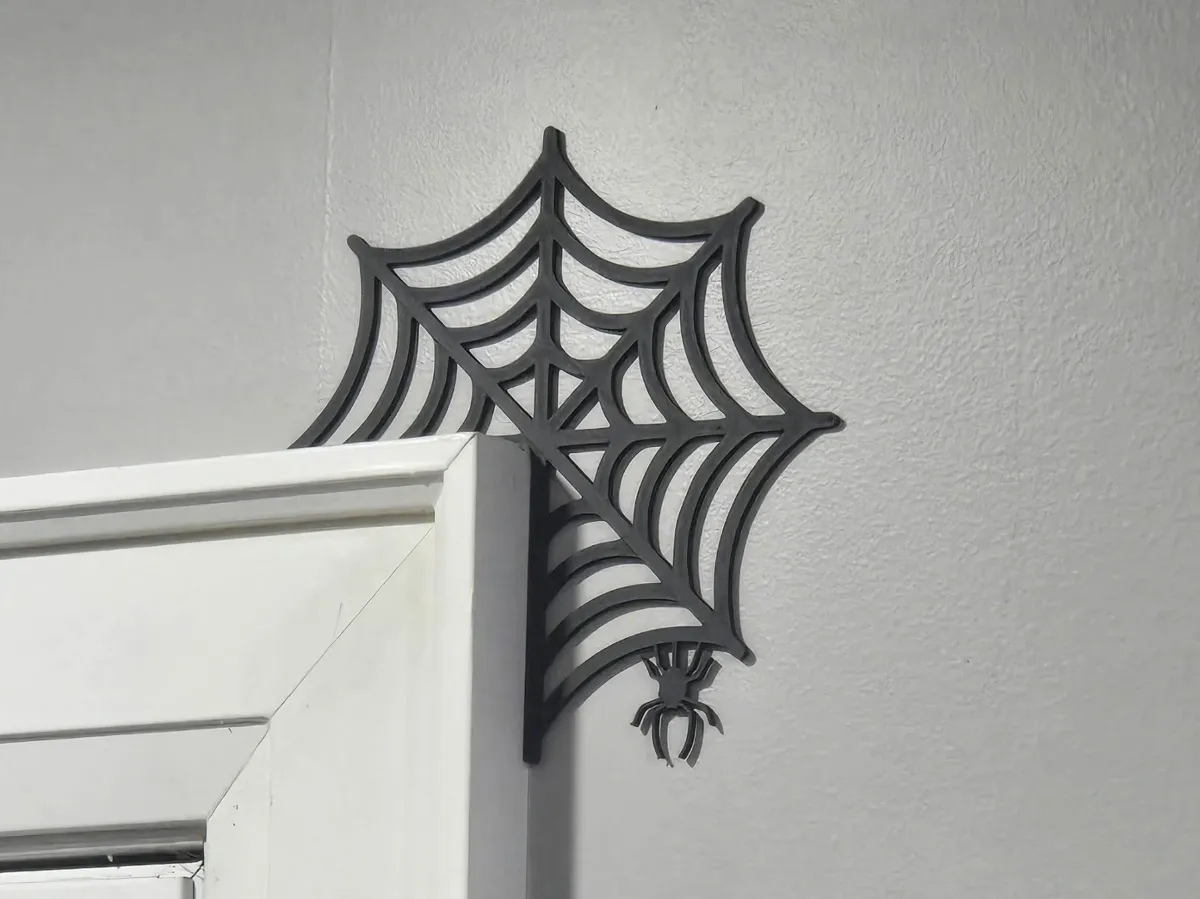 Toile d'araignée décorative pour porte