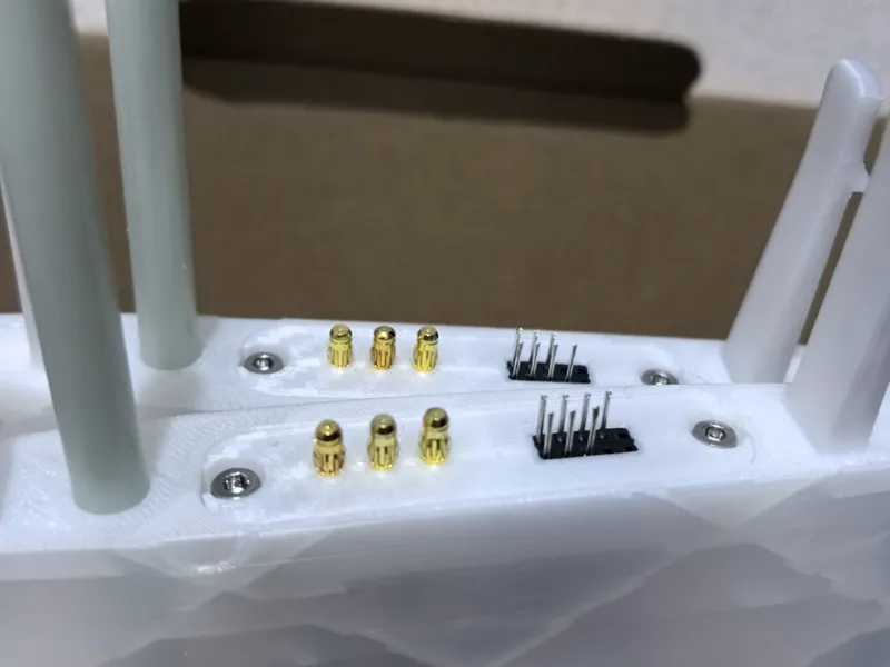 泰坦龙卷风V2的改进版机翼快拆连接器