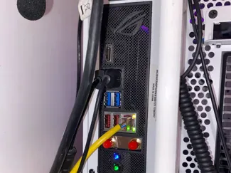 Asus Rog Strix B450-i IO Shield