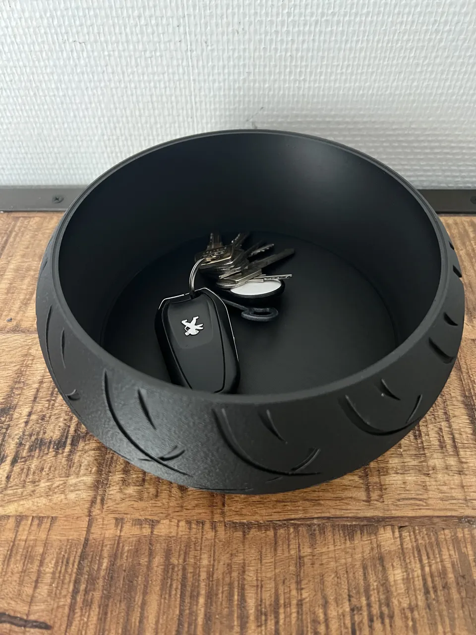Motorcycle Tire Catch-all Tray view 3