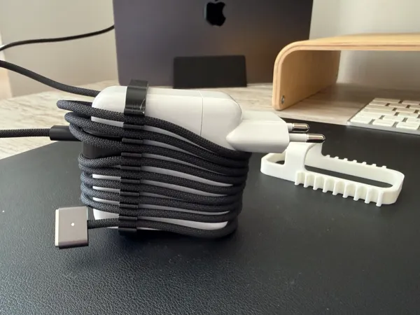 https://makerworld.bblmw.com/makerworld/model/USc3c4ebbdcb21df/design/2025-09-24_6fe6e4e08fd17.jpg