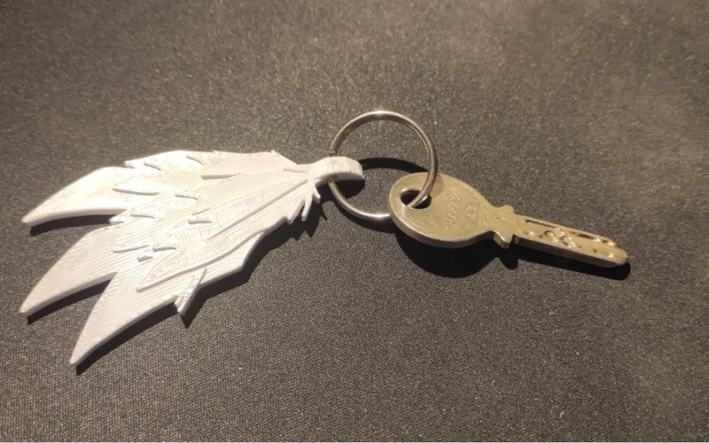 Xayah feathers keychain