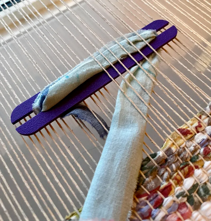 Simple Weaving Shuttle