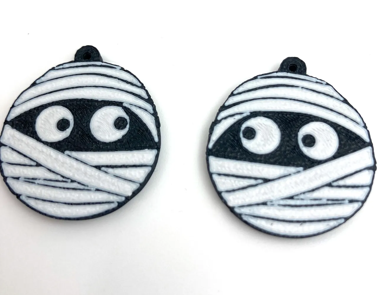 Halloween Scary Mummy Earring / Pendientes Momia view 4