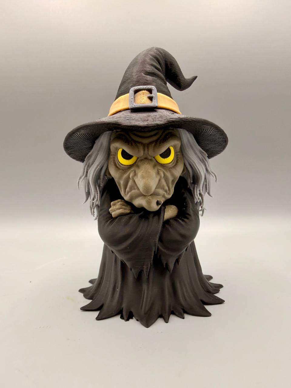 Grumpy Witch - 1