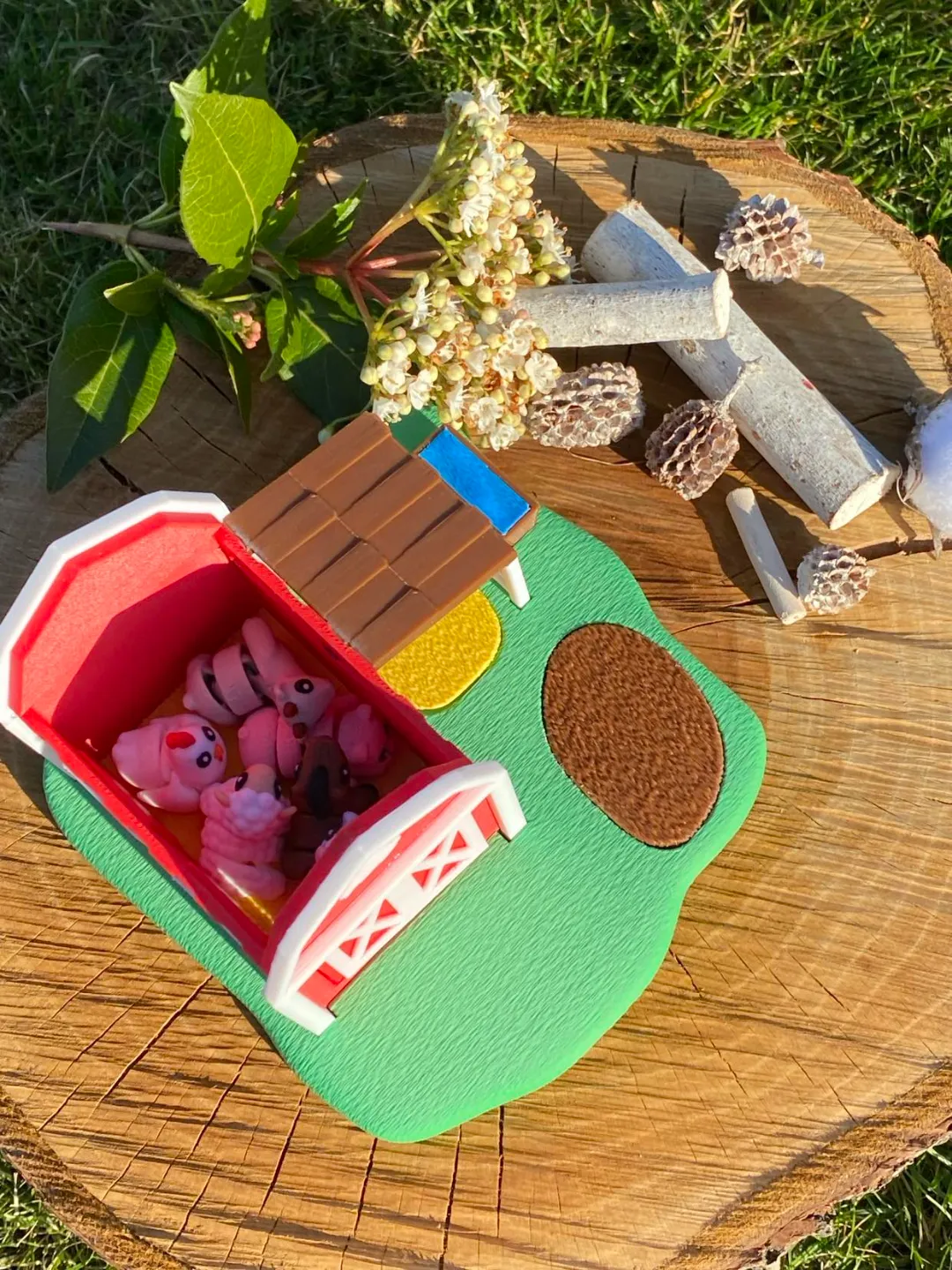Mini Play Farm: The Ultimate Home for Fidget Minis view 3