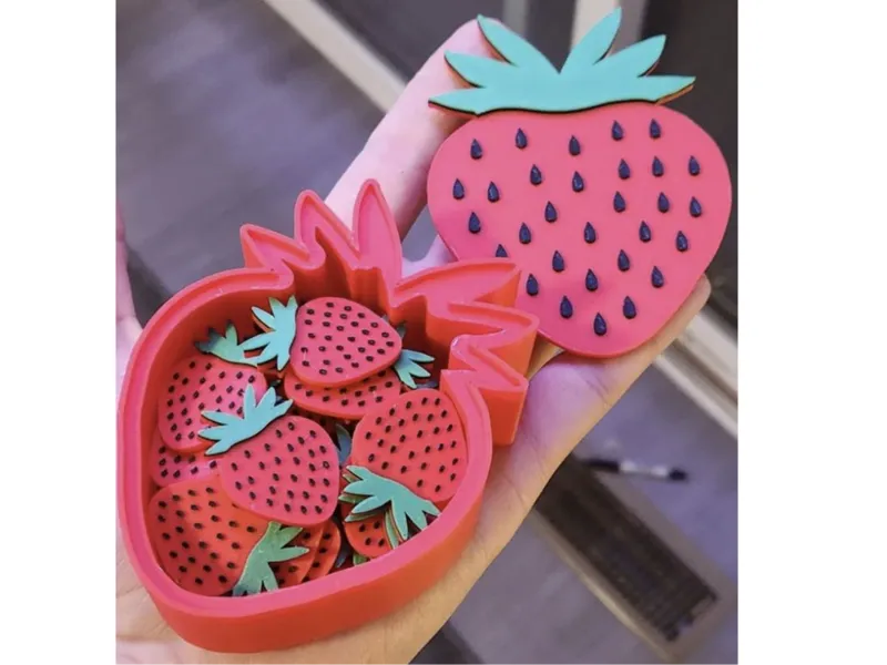 Flat Strawberry Tokens with Strawberry Container