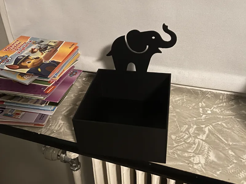 Pixi / Paw patrol / small books holder w/ Elephant