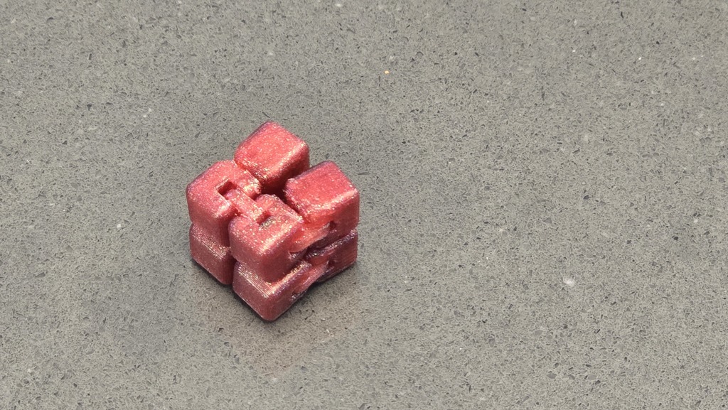 Miniatura 1 do modelo 3D Extra-Tiny Infinity Cube