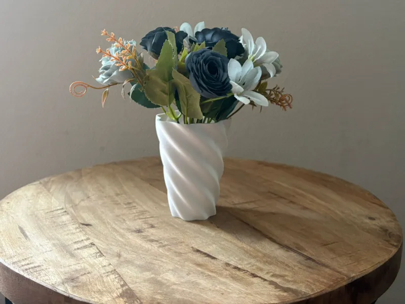 Cup vase