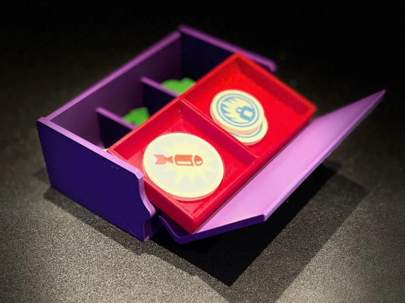 Custom parts box with loose tray
