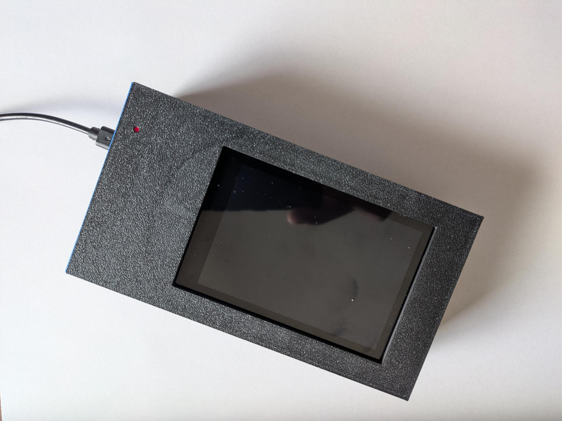 Nulceo-144-u5a5ZJQ with riverdi PCB-035 enclosure