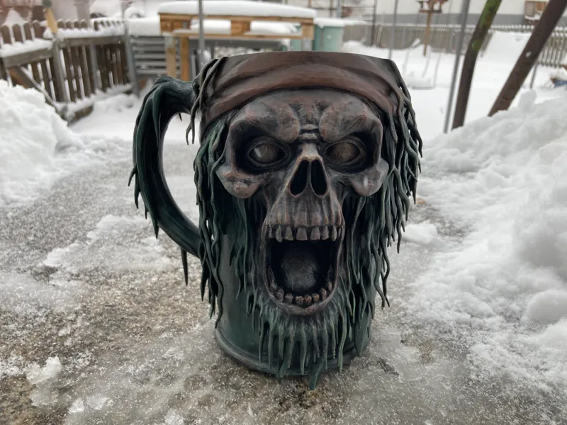 Piratenkrug „Dead Sea“ - Krug für deine Bierdose