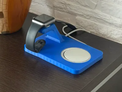 MagSafe charger for phone and watch