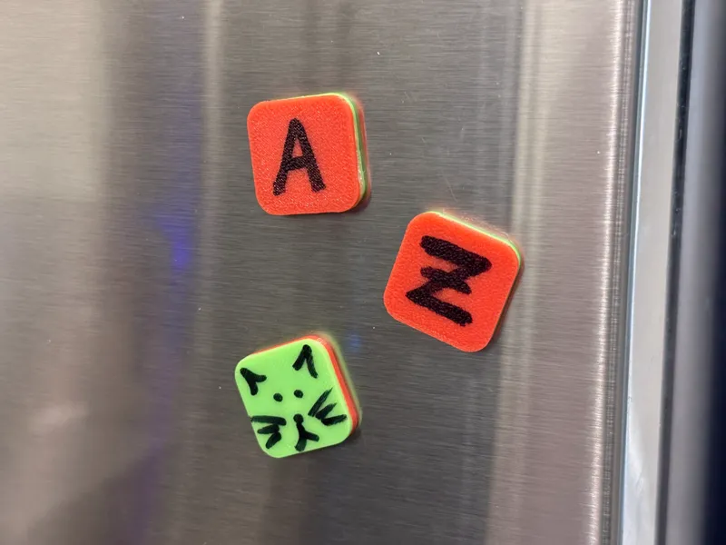 Fridge Flip - magnetic tile for daily reminders