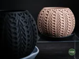 Minimalist Fusion Planter with Elevated Drip Plate