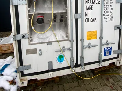 10 ft. Shipping Container 