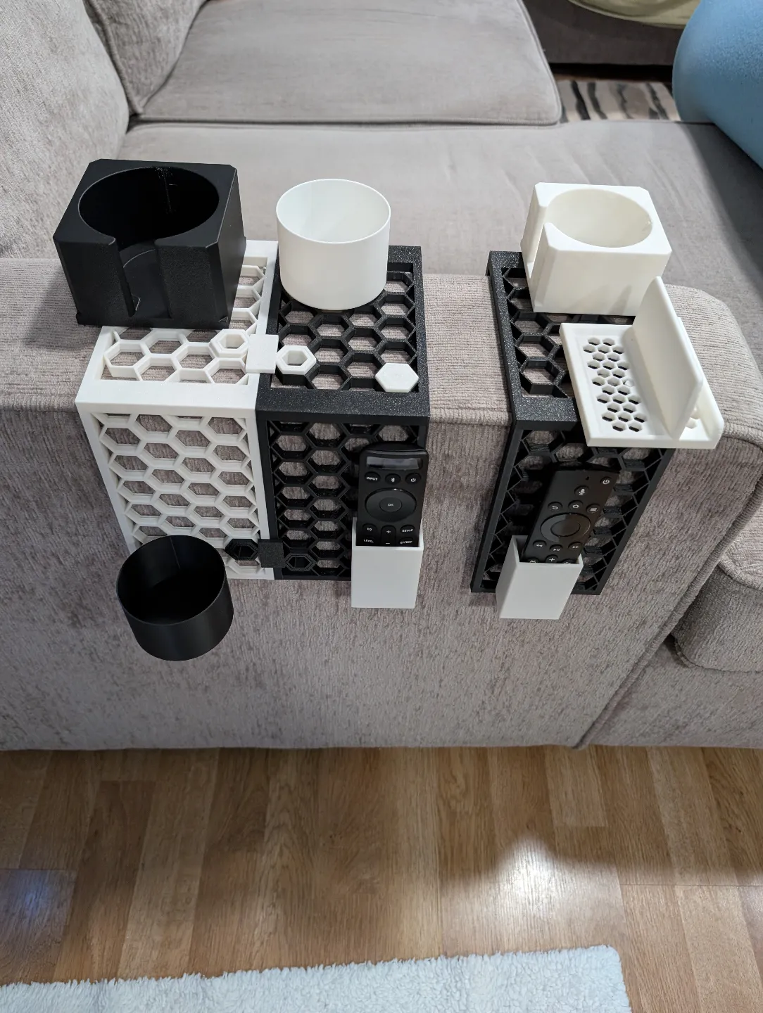 Couch/Sofa Armrest Organizer Customizable (HSW) view 3