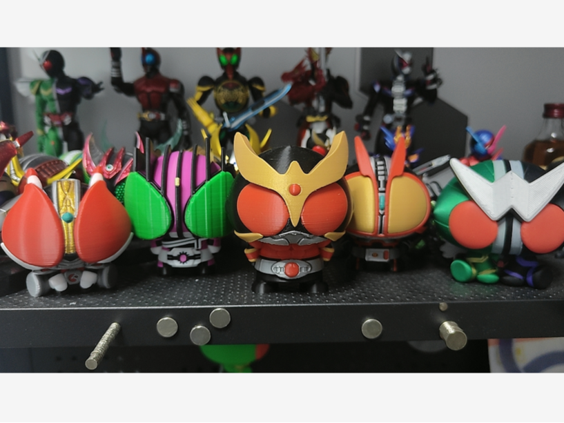 Kamen Rider Kuuga Chibi - Free 3D Print Model - MakerWorld