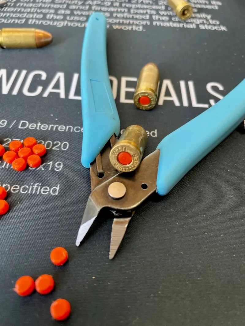 Small & Large Primers for snap caps/ dummy rounds