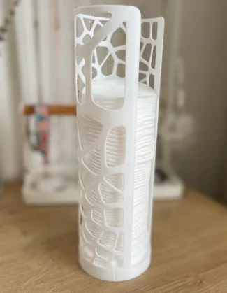 Cosmetic cotton pads holder
